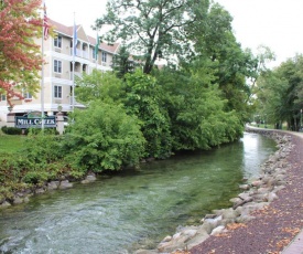 Mill Creek Hotel