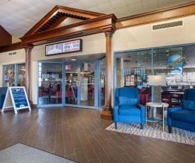 Comfort Suites Bethlehem Near Lehigh University and LVI Airport