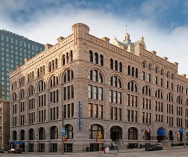 Hilton Garden Inn Milwaukee Downtown