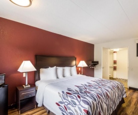 Red Roof Inn Milwaukee Airport