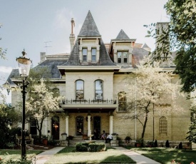 Inn at Pine Terrace