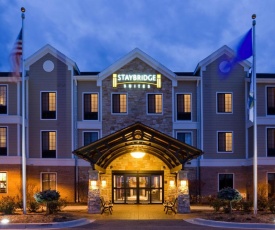 Staybridge Suites Milwaukee West-Oconomowoc, an IHG Hotel