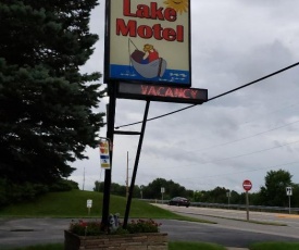 Lake Motel