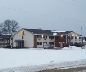 Super 8 by Wyndham Plover Stevens Point Area