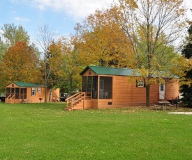 Plymouth Rock Camping Resort Deluxe Cabin 15