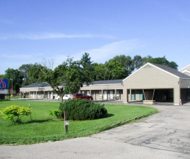 Motel 6-Prairie Du Chien, WI