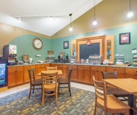 AmericInn by Wyndham Rhinelander