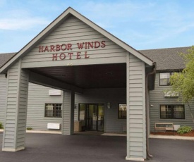 Harbor Winds Hotel