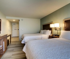 Hampton Inn & Suites Milwaukee West