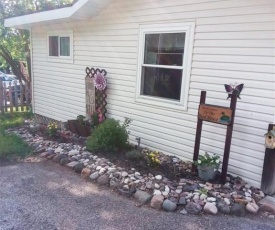 Bird House Cottage (VLD00218)