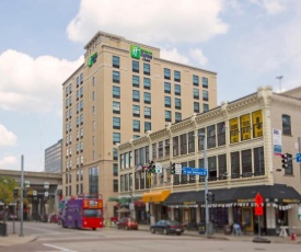 Holiday Inn Express & Suites Pittsburgh North Shore, an IHG Hotel
