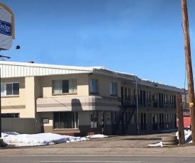 Travelodge by Wyndham Evanston