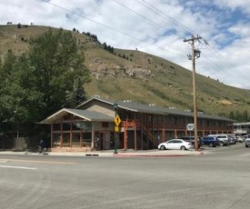 Jackson Hole Towncenter Three-Bedroom Apartment