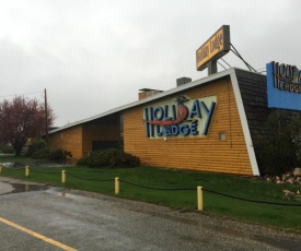 Holiday Lodge Motel