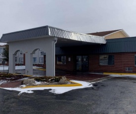 Days Inn by Wyndham Rawlins