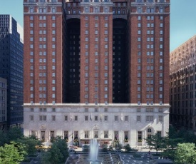 Omni William Penn Hotel