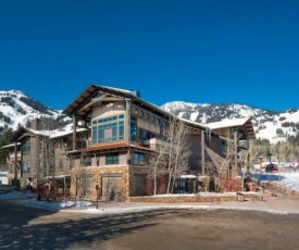 Cody House Condominiums