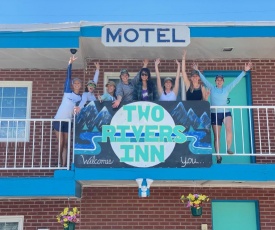 Two Rivers Inn