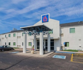 Motel 6-Wheatland, WY