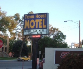 Town House Motor Inn
