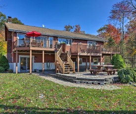 Waterfront Haven on Pines Lake Ski, Swim, and Relax