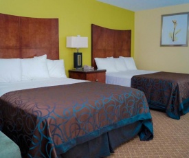 Sullivan Trail Inn & Suites