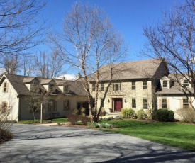 Mt. Nittany Hideaway - beautiful and spacious home