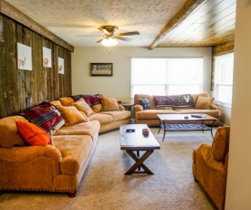 Camelback Rd Rancher- On ONE ACRE & near attractions