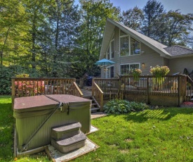 Poconos Mtn Area House with Pool, Hot Tub and Golf!