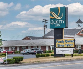 Quality Inn Breeze Manor
