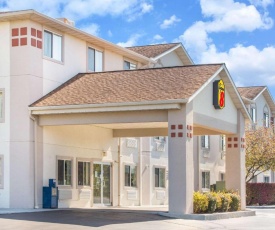 Super 8 by Wyndham West Middlesex/Sharon Area