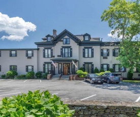 The Carriage House Inn Newport, Ascend Hotel Collection