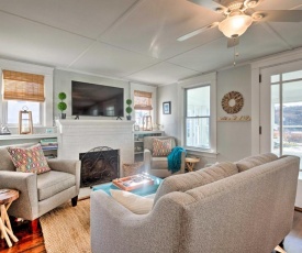 Charming Cottage about 5 Mi to Narragansett Beach!