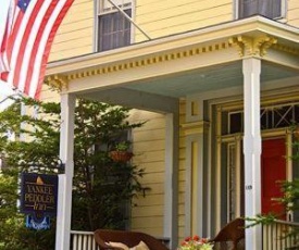 Yankee Peddler Inn