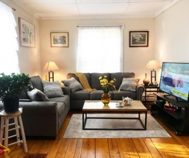East Side Private Apartment