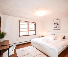Michie House - Providence Gano St