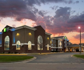 Holiday Inn Express Hotel & Suites Brookings, an IHG Hotel