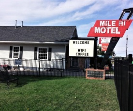 Black Hills Mile Hi Motel