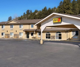 Super 8 by Wyndham Custer/Crazy Horse Area