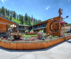 Cedar Wood Inn