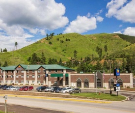 Comfort Inn & Suites Hotel in the Black Hills