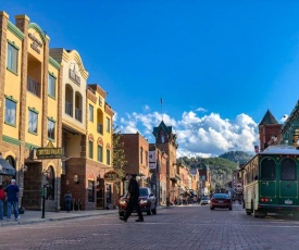 Mineral Palace Hotel & Gaming