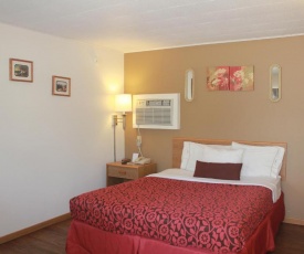 The Brookside Motel / Mt. Rushmore