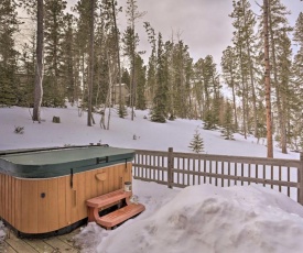 Cozy Cabin in Lead with Hot Tub Near Hiking and Skiing