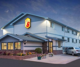 Super 8 by Wyndham Pierre SD
