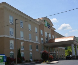 Holiday Inn Express & Suites Caryville, an IHG Hotel