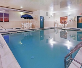 Country Inn & Suites by Radisson, Chambersburg, PA