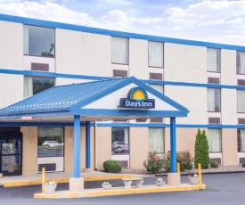 Days Inn by Wyndham Chambersburg