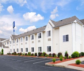 Microtel Inn and Suites Clarksville