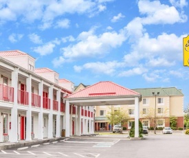 Super 8 by Wyndham Clinton
